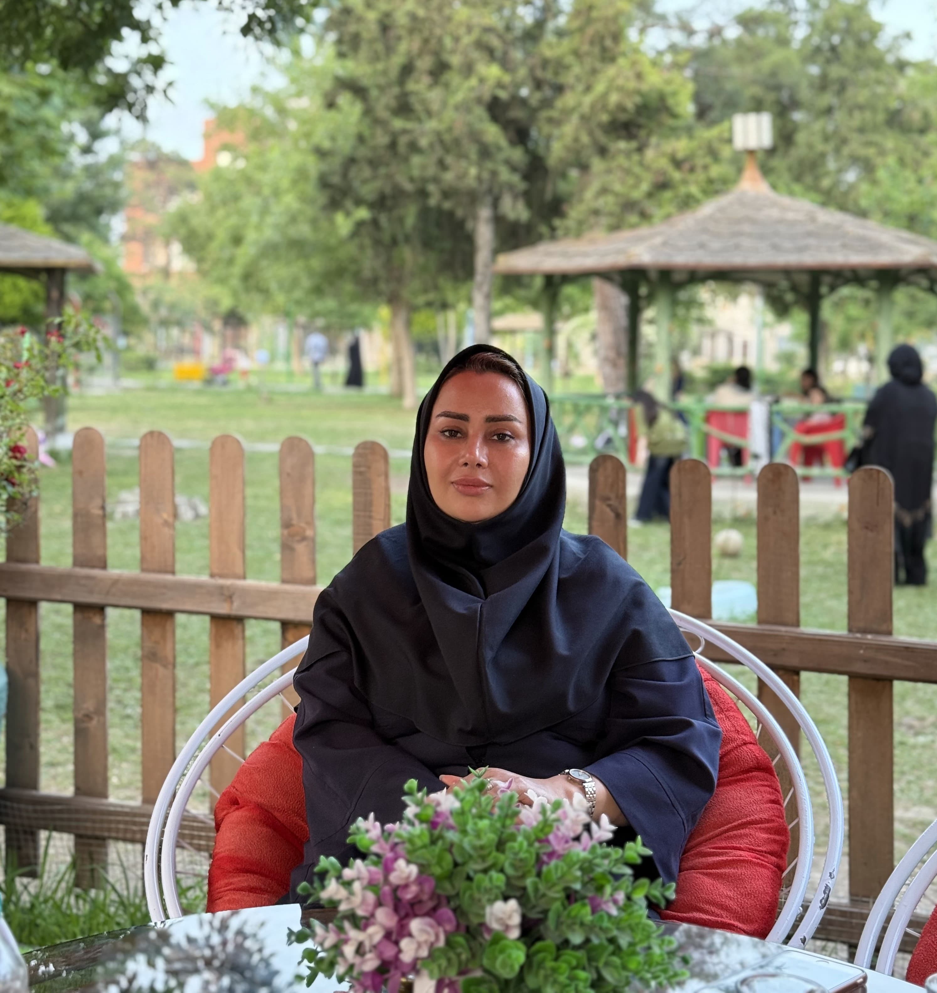 دبستان و کودکستان غیردولتی طنین